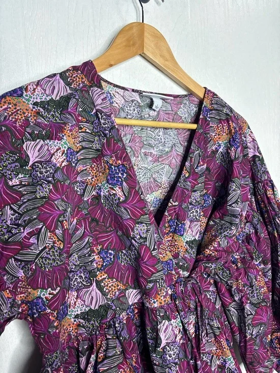 Kika Vargas For Target purple floral wrap top balloon sleeves size large - Picture 3 of 11